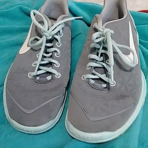 Nike free blue/gray shoes